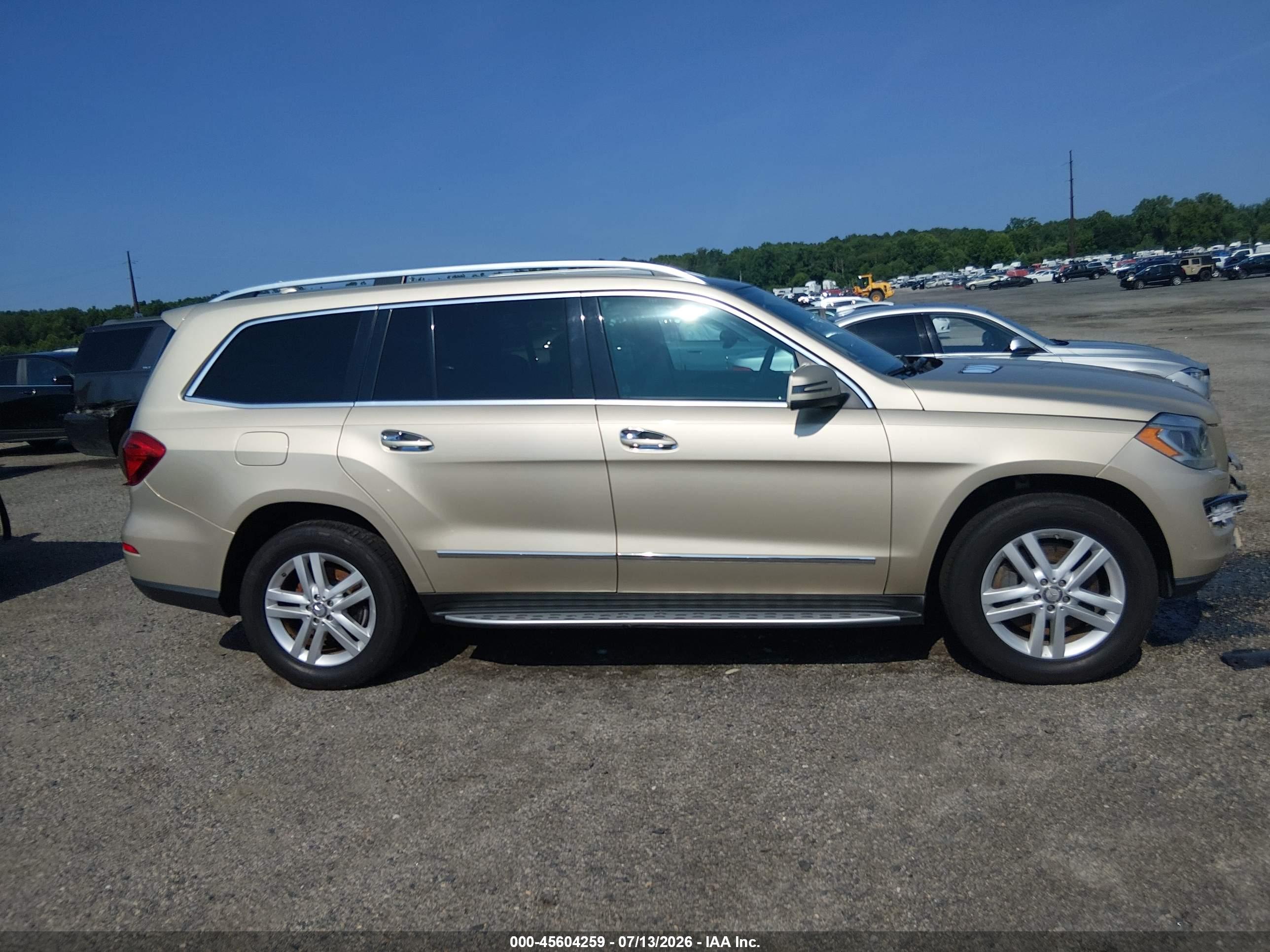 2013 MERCEDES-BENZ GL 450 4MATIC