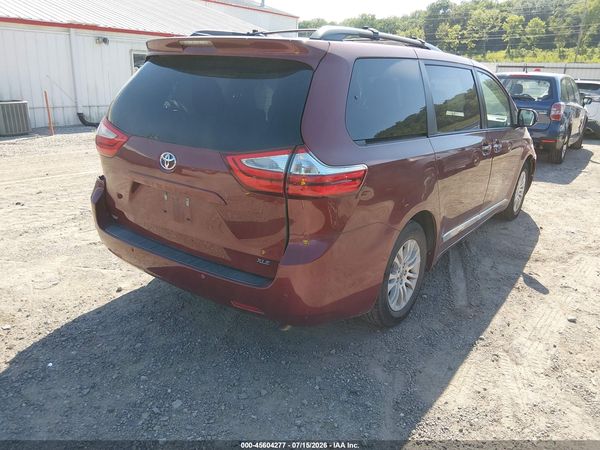 2016 TOYOTA SIENNA XLE PREMIUM 8 PASSENGER