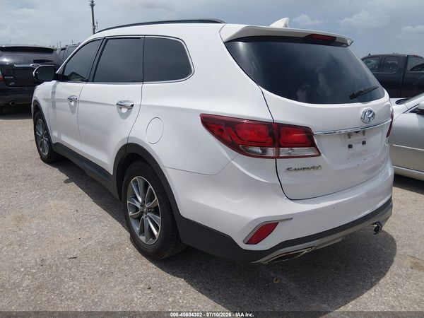 2018 HYUNDAI SANTA FE SE