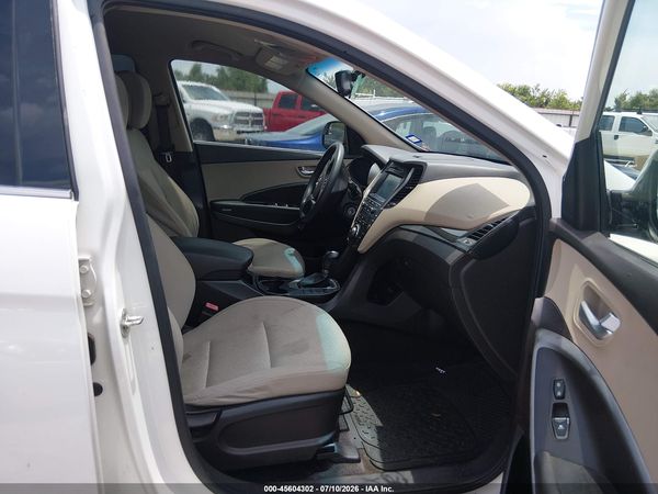 2018 HYUNDAI SANTA FE SE