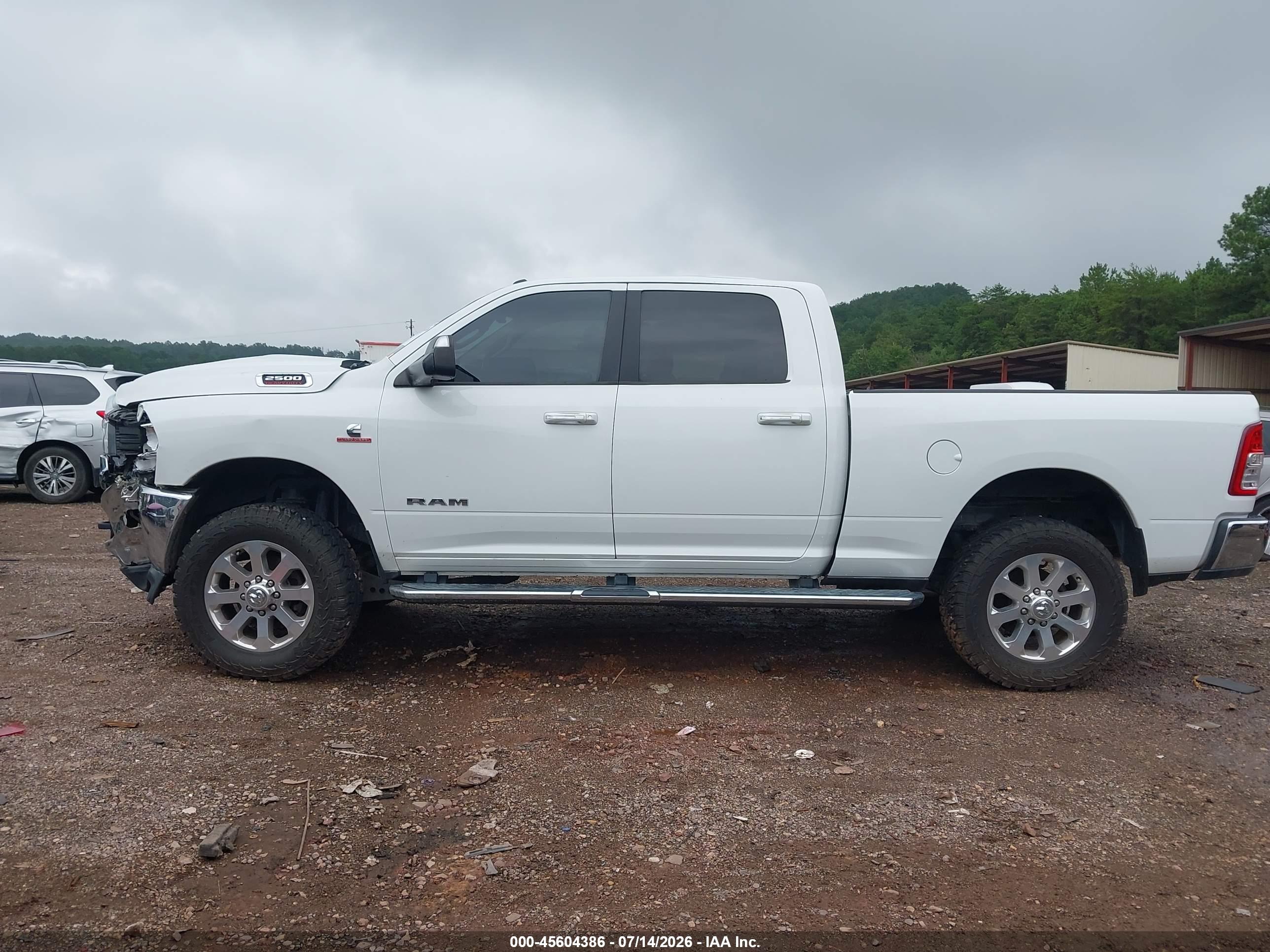 2019 RAM 2500 BIG HORN  4X4 6'4 BOX