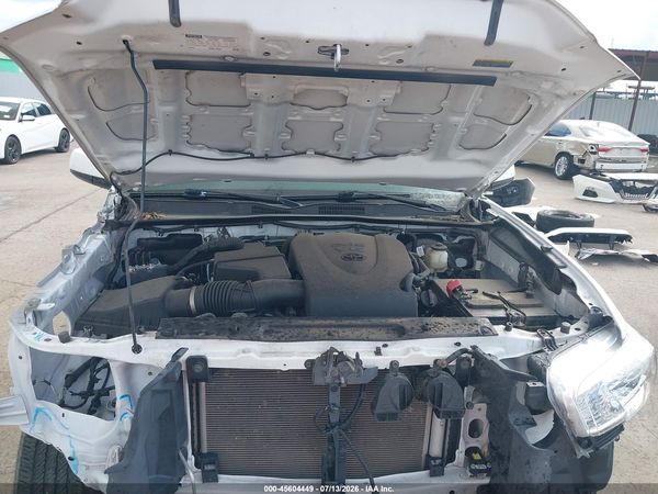 2022 TOYOTA TACOMA SR5 V6
