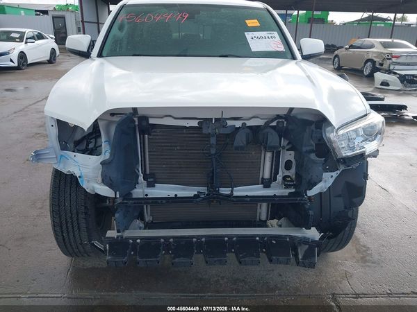 2022 TOYOTA TACOMA SR5 V6
