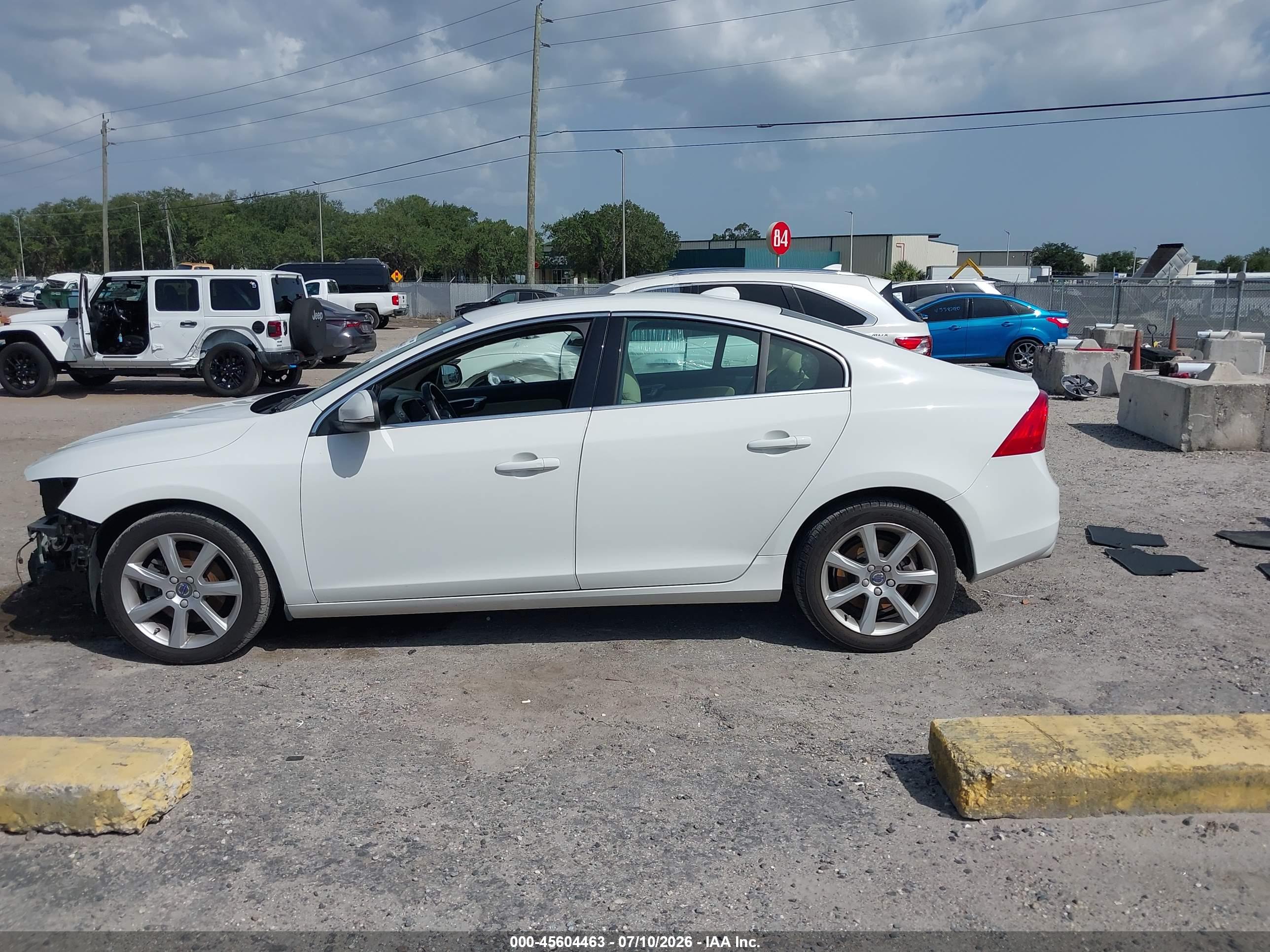 2016 VOLVO S60 T5 DRIVE-E PREMIER