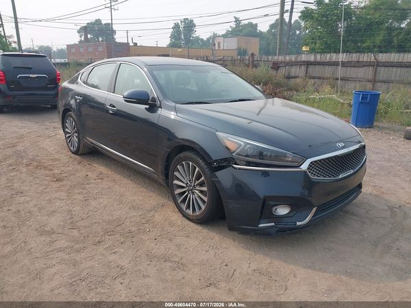 2017 KIA CADENZA PREMIUM