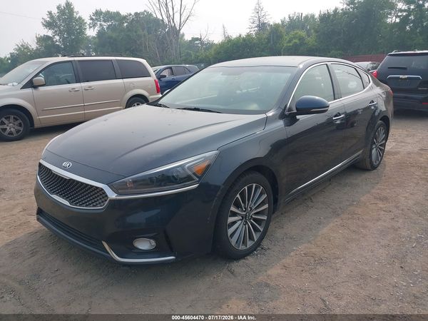 2017 KIA CADENZA PREMIUM