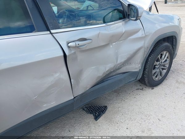 2019 JEEP CHEROKEE LATITUDE PLUS FWD