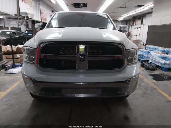 2020 RAM 1500 CLASSIC TRADESMAN  4X2 5'7 BOX