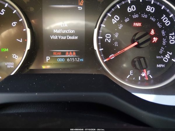 2019 TOYOTA RAV4 XLE