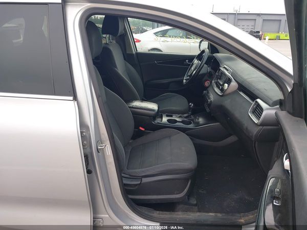 2016 KIA SORENTO 2.4L LX