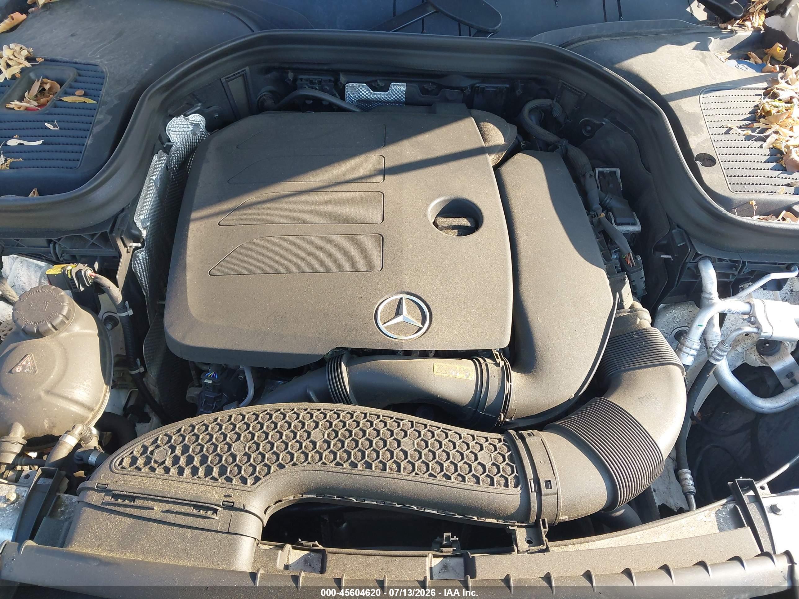 2022 MERCEDES-BENZ GLC 300 4MATIC SUV