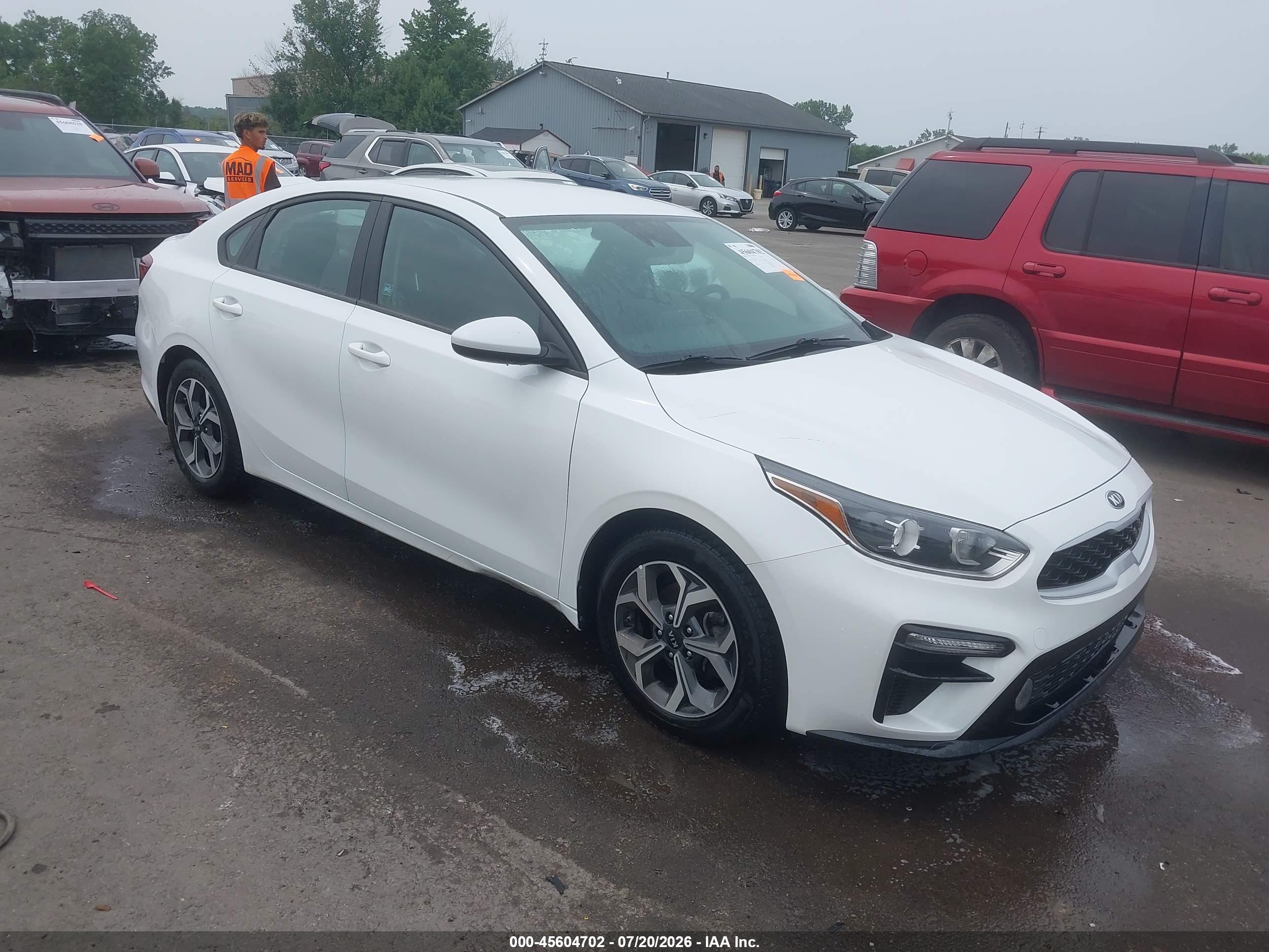 2021 KIA FORTE FE, LXS