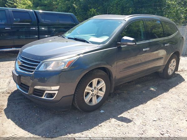 2013 CHEVROLET TRAVERSE — I2