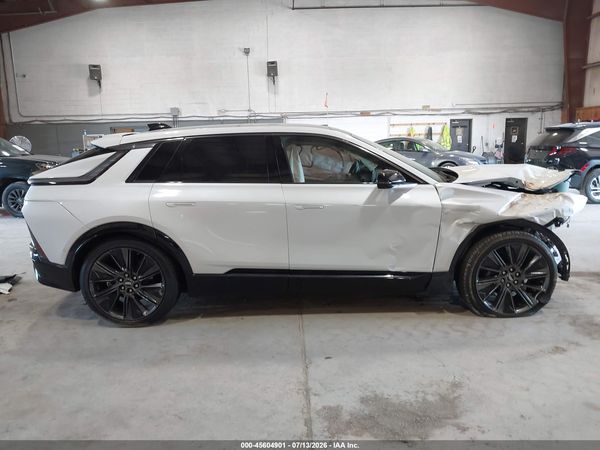 2024 CADILLAC LYRIQ SPORT W/1SK