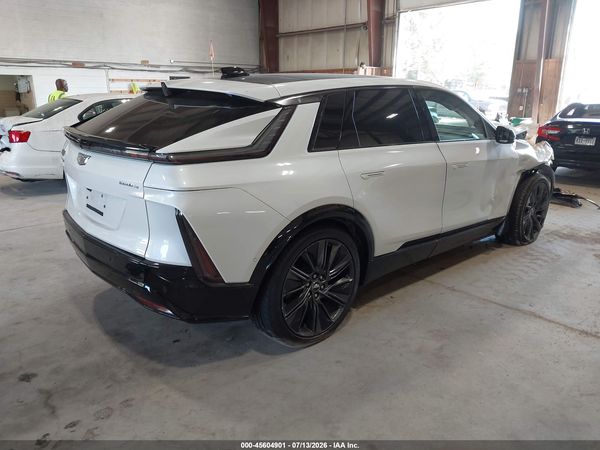 2024 CADILLAC LYRIQ SPORT W/1SK