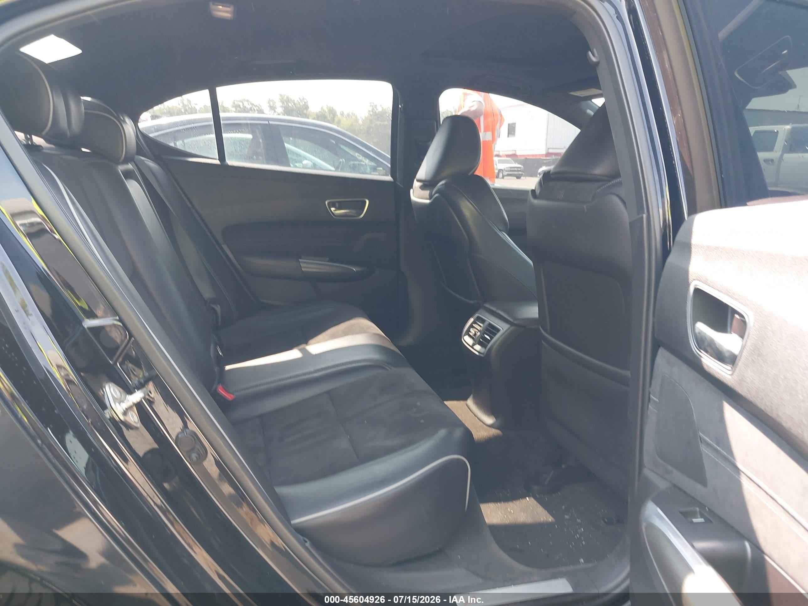 2018 ACURA TLX