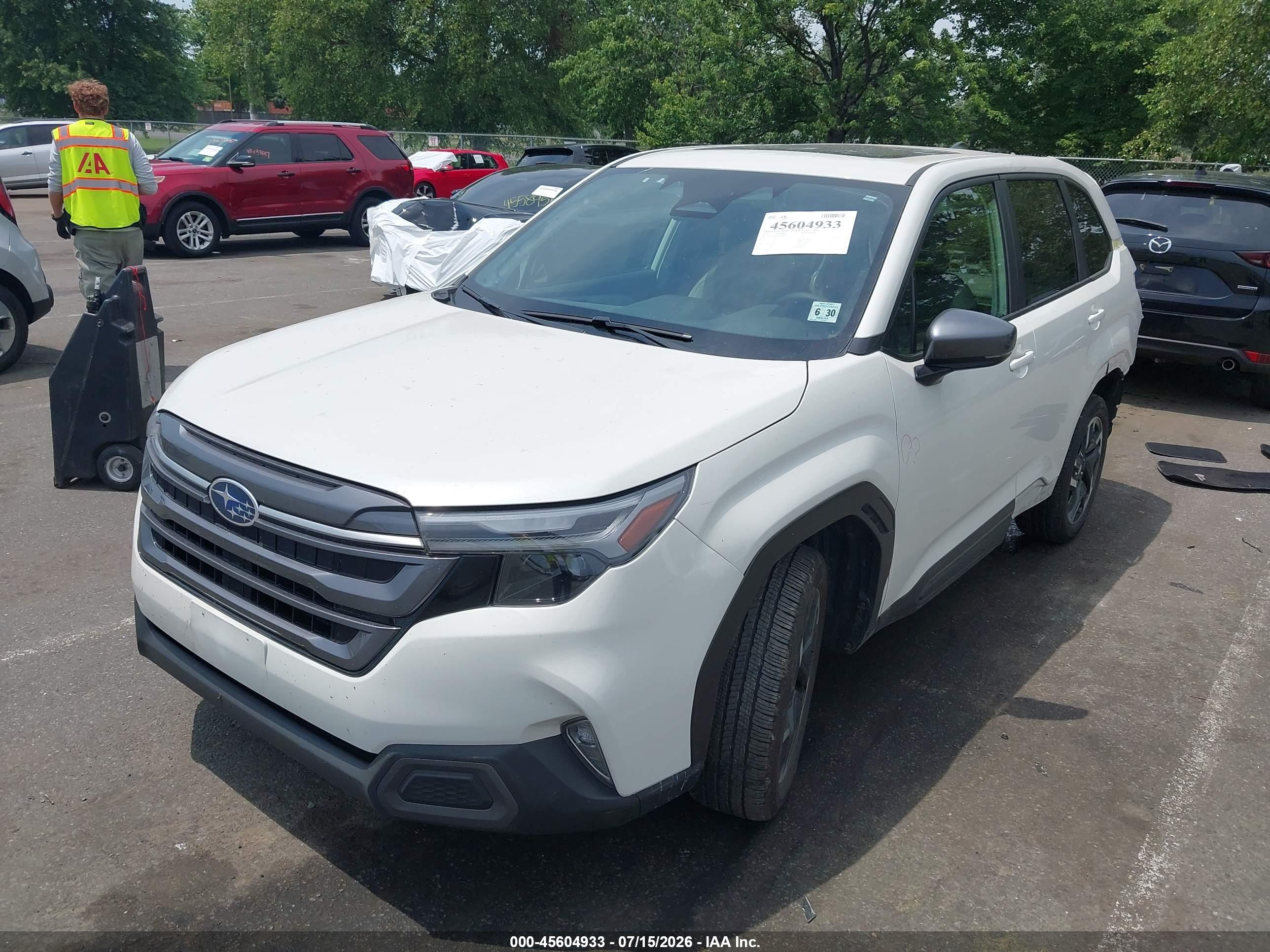 2025 SUBARU FORESTER LIMITED — I2