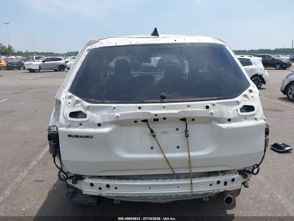 2025 SUBARU FORESTER LIMITED — I119