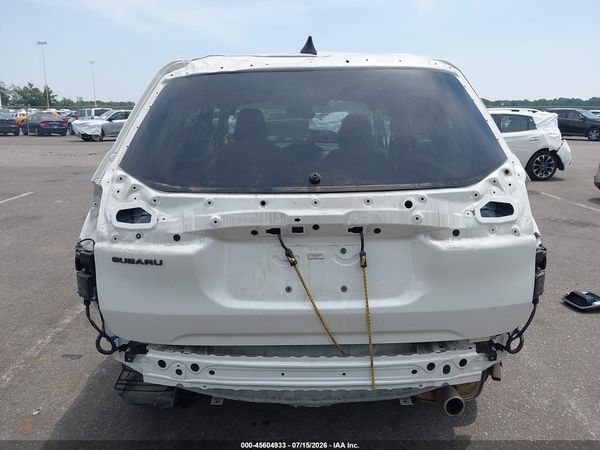 2025 SUBARU FORESTER LIMITED — I152