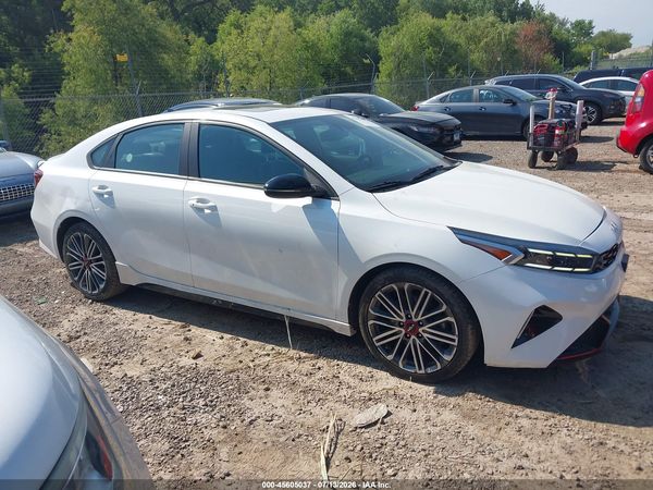 2022 KIA FORTE GT