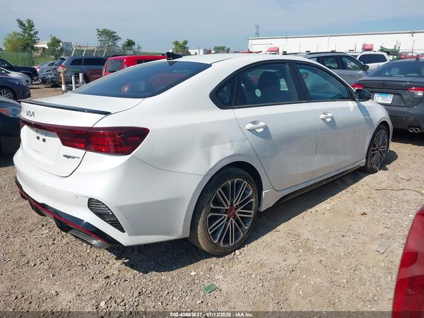 2022 KIA FORTE GT