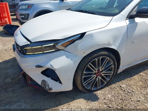 2022 KIA FORTE GT