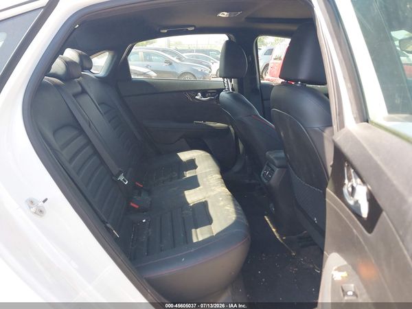 2022 KIA FORTE GT