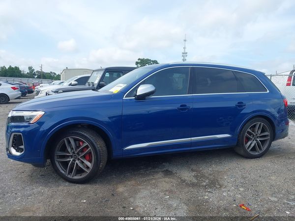 2025 AUDI SQ7