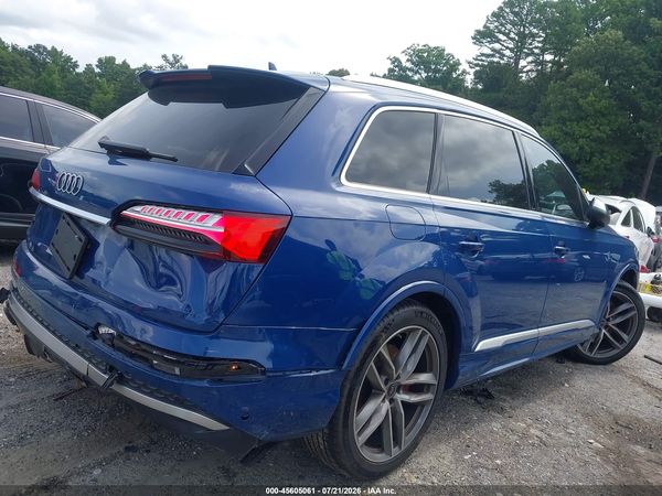 2025 AUDI SQ7