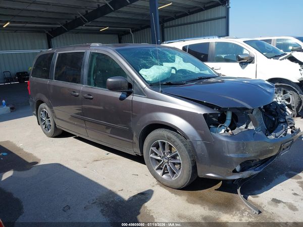 2017 DODGE GRAND CARAVAN SXT — I1