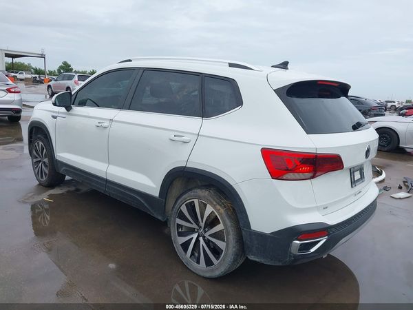 2023 VOLKSWAGEN TAOS 1.5T SE — I3