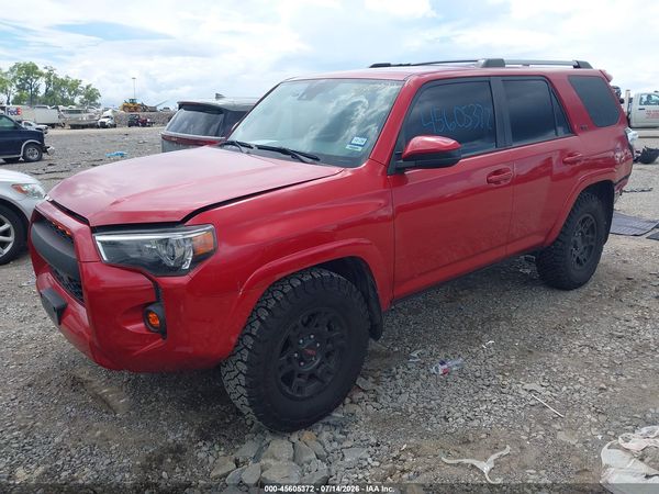 2023 TOYOTA 4RUNNER SR5