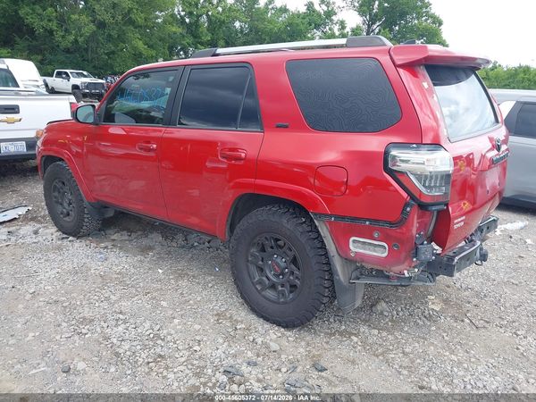 2023 TOYOTA 4RUNNER SR5