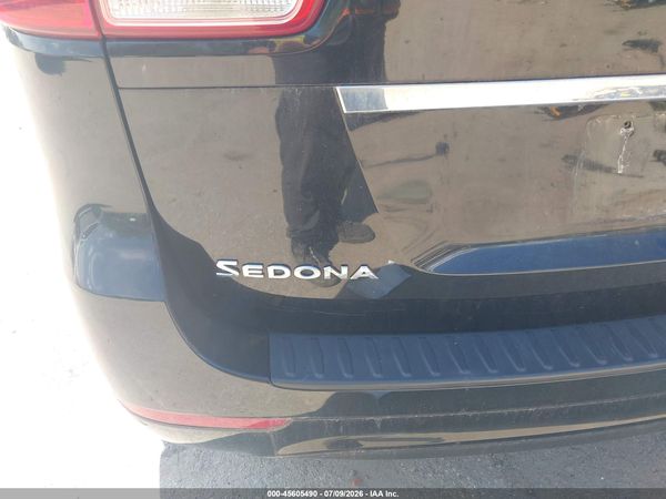 2018 KIA SEDONA L