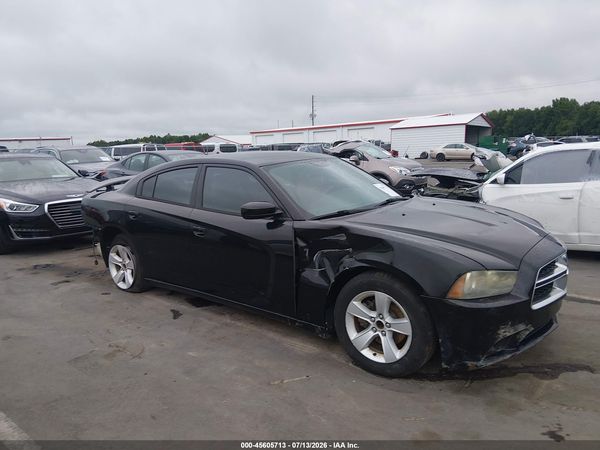 2014 DODGE CHARGER SE