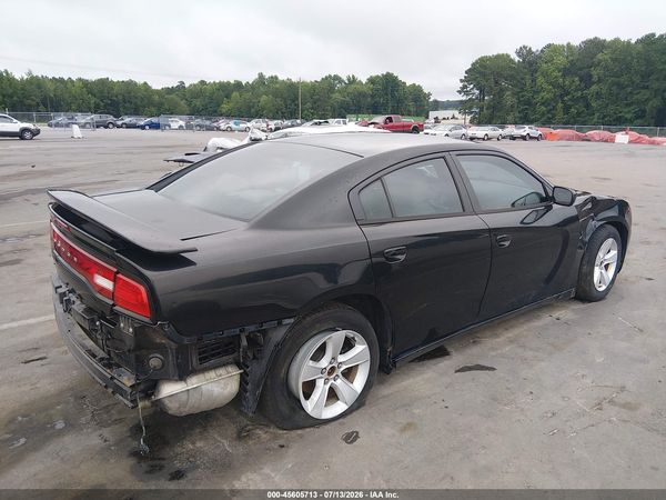 2014 DODGE CHARGER SE
