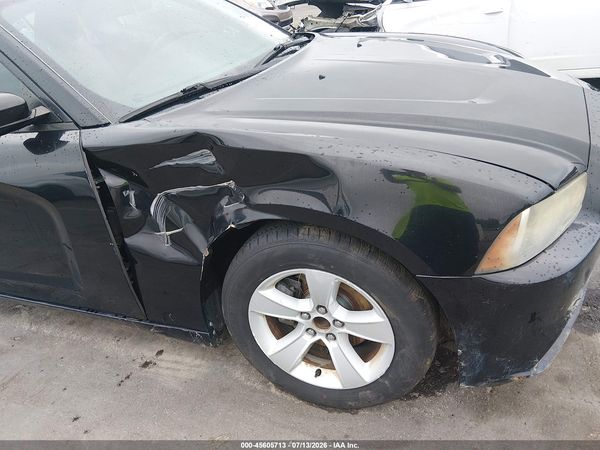 2014 DODGE CHARGER SE