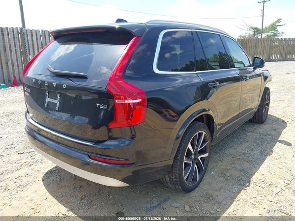 2022 VOLVO XC90 T6 MOMENTUM 7 PASSENGER