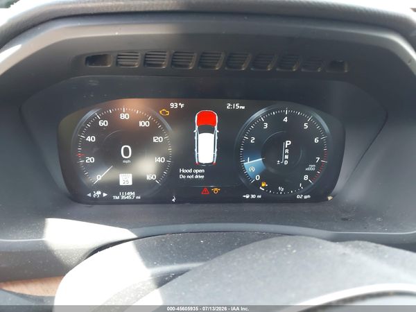 2022 VOLVO XC90 T6 MOMENTUM 7 PASSENGER