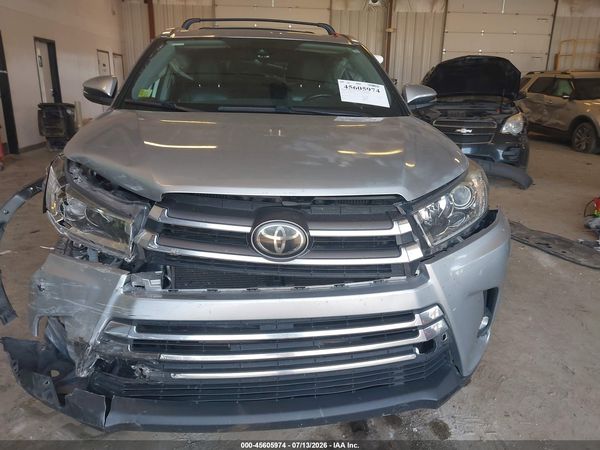 2019 TOYOTA HIGHLANDER LIMITED