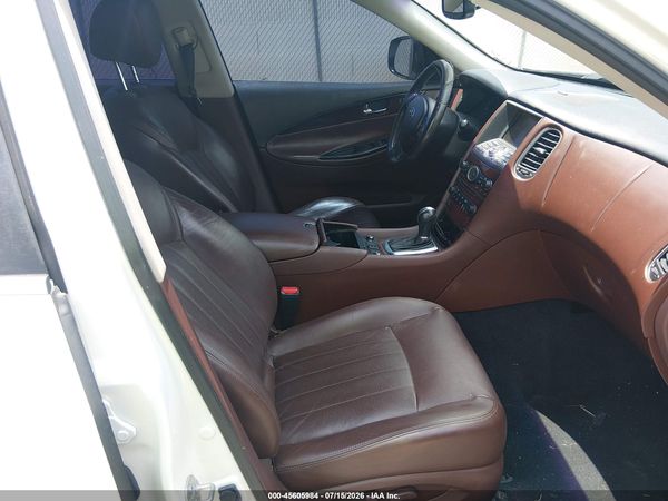 2016 INFINITI QX50