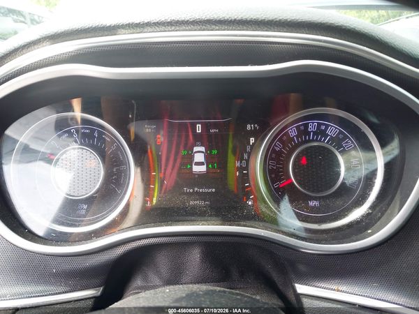 2015 DODGE CHALLENGER SXT PLUS OR R/T