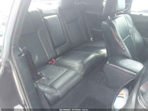 2015 DODGE CHALLENGER SXT PLUS OR R/T