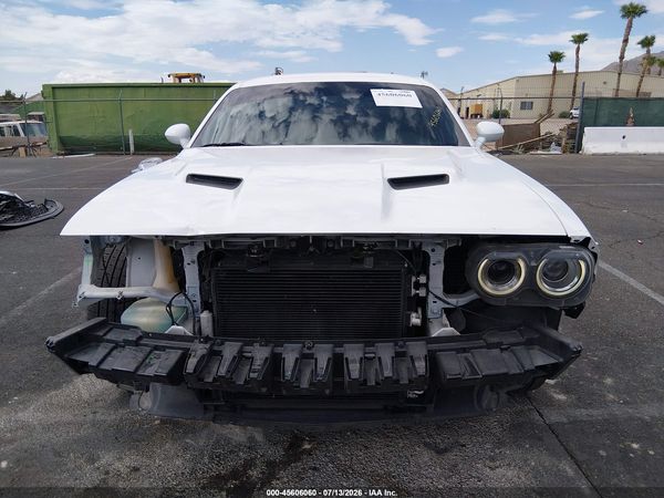 2015 DODGE CHALLENGER SXT