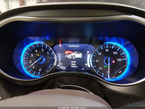 2017 CHRYSLER PACIFICA TOURING-L PLUS — I7
