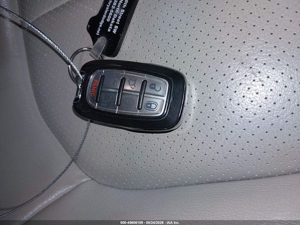 2017 CHRYSLER PACIFICA TOURING-L PLUS — I11