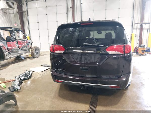 2017 CHRYSLER PACIFICA TOURING-L PLUS — I119