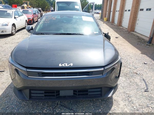 2026 KIA K4 LX