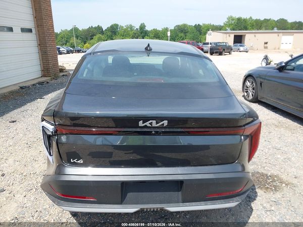2026 KIA K4 LX