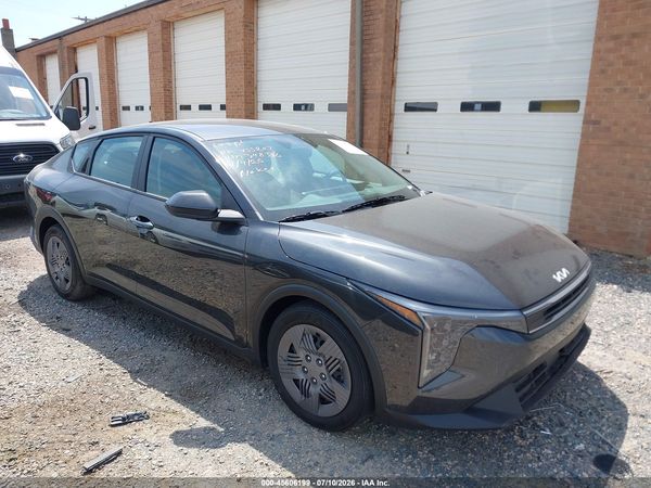 2026 KIA K4 LX